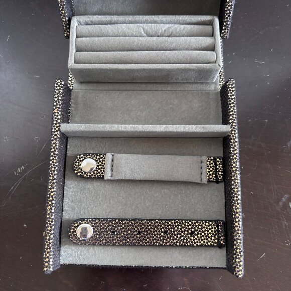 Nordstrom Jewelry Travel Case Black Sparkle, Compact Glamorous Jewelry Storage - Picture 3 of 14